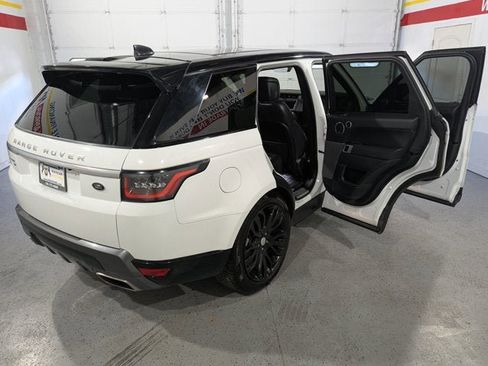 Used 2020 Land Rover Range Rover Sport HSE image 15
