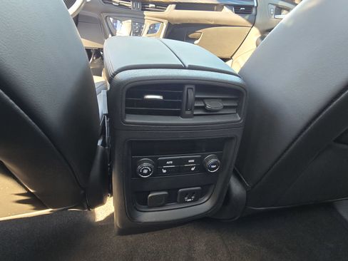 Used 2019 Buick Envision Premium w/ LPO, Active Package image 17