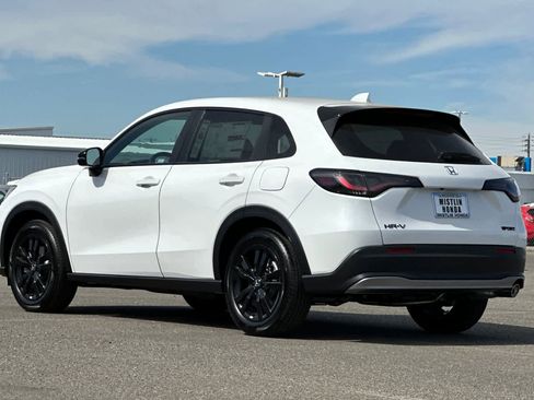 New 2026 Honda HR-V Sport image 5