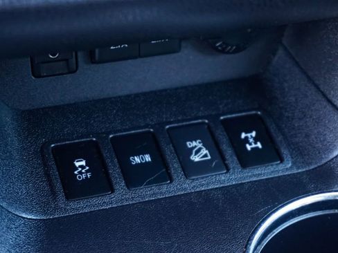 Used 2018 Toyota Highlander Limited Platinum AWD/4WD image 35