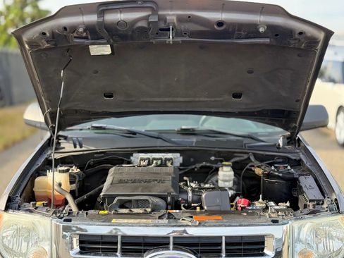 Used 2012 Ford Escape XLT image 27