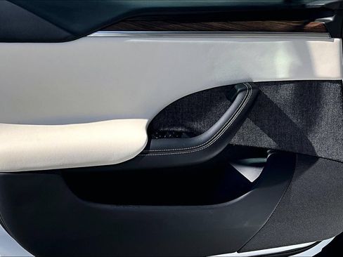 Used 2021 Tesla Model S Long Range AWD/4WD image 21