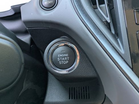 Certified 2025 Subaru Crosstrek 2.5i Limited image 28