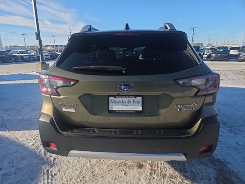 Used 2023 Subaru Outback Touring w/ Popular Package #2 image 6