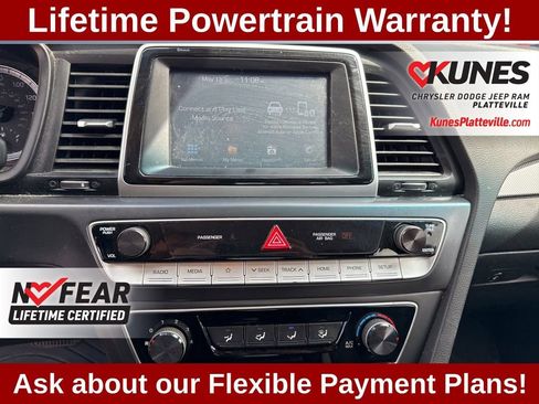 Used 2018 Hyundai Sonata SE FWD image 16