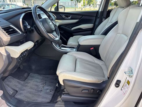 Used 2022 Subaru Ascent Limited AWD/4WD image 10