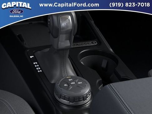 New 2026 Ford Bronco Outer Banks AWD/4WD image 17