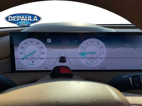 Used 2025 Genesis G80 2.5T Advanced image 2