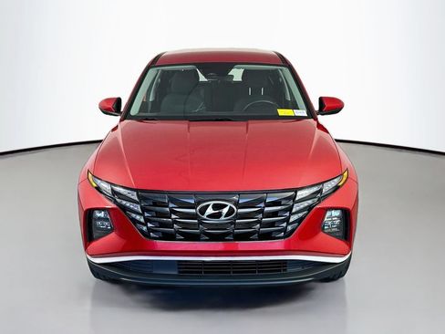 Used 2023 Hyundai Tucson SE AWD/4WD image 2