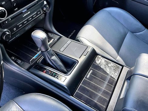Used 2023 Lexus GX 460 Luxury image 16