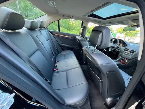 Used 2011 Mercedes-Benz C 300 4MATIC Sedan image 15