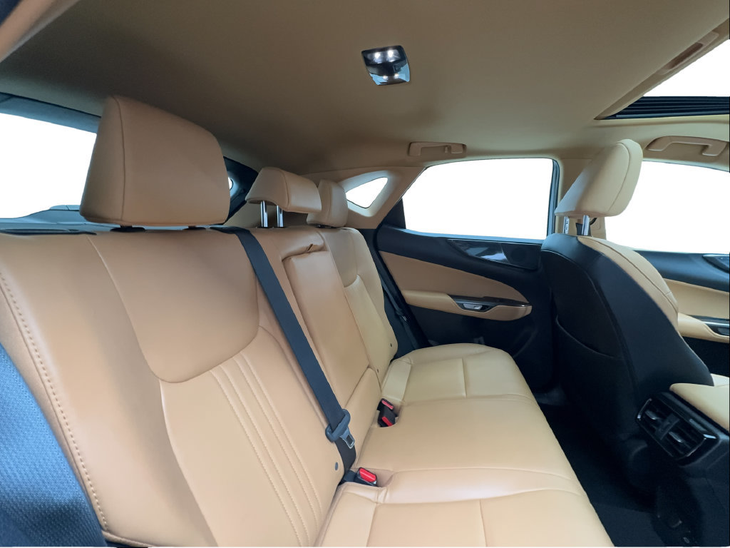 Used 2025 Lexus NX 250 FWD w/ Towing Package (2000 Lbs) image 30