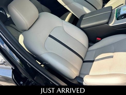 Certified 2024 MAZDA CX-90 3.3 Turbo w/ Premium Package AWD/4WD image 8