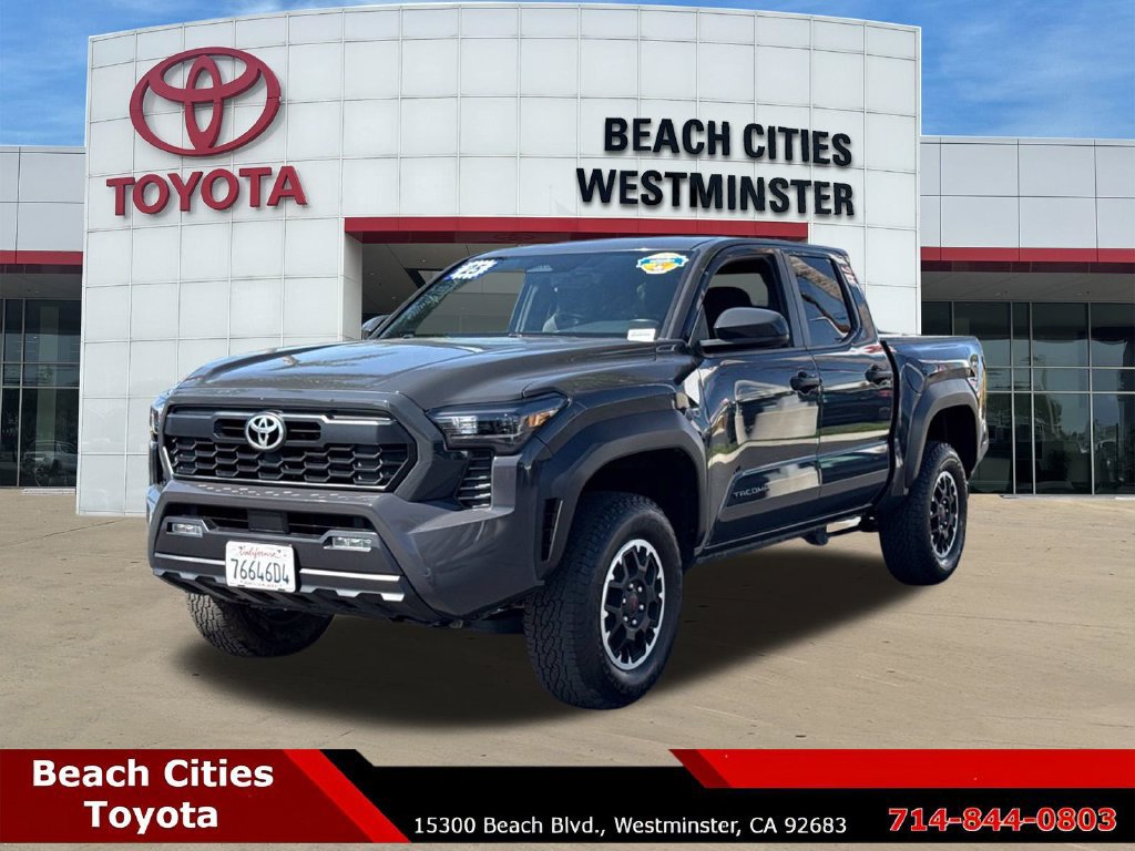 Used 2025 Toyota Tacoma TRD Off-Road AWD/4WD image 6