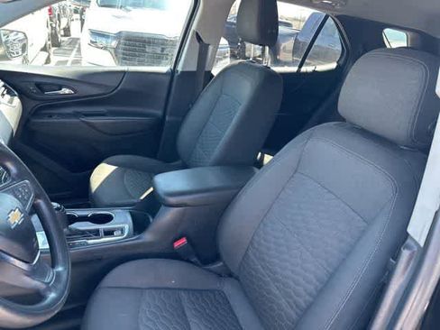 Used 2019 Chevrolet Equinox LT image 4