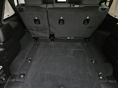 New 2026 Jeep Wrangler Unlimited Sport AWD/4WD image 9