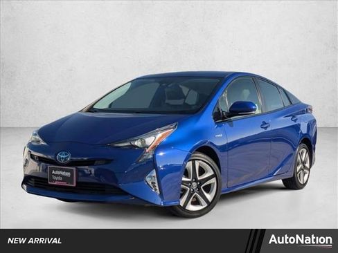 Used 2018 Toyota Prius Three Touring image 1