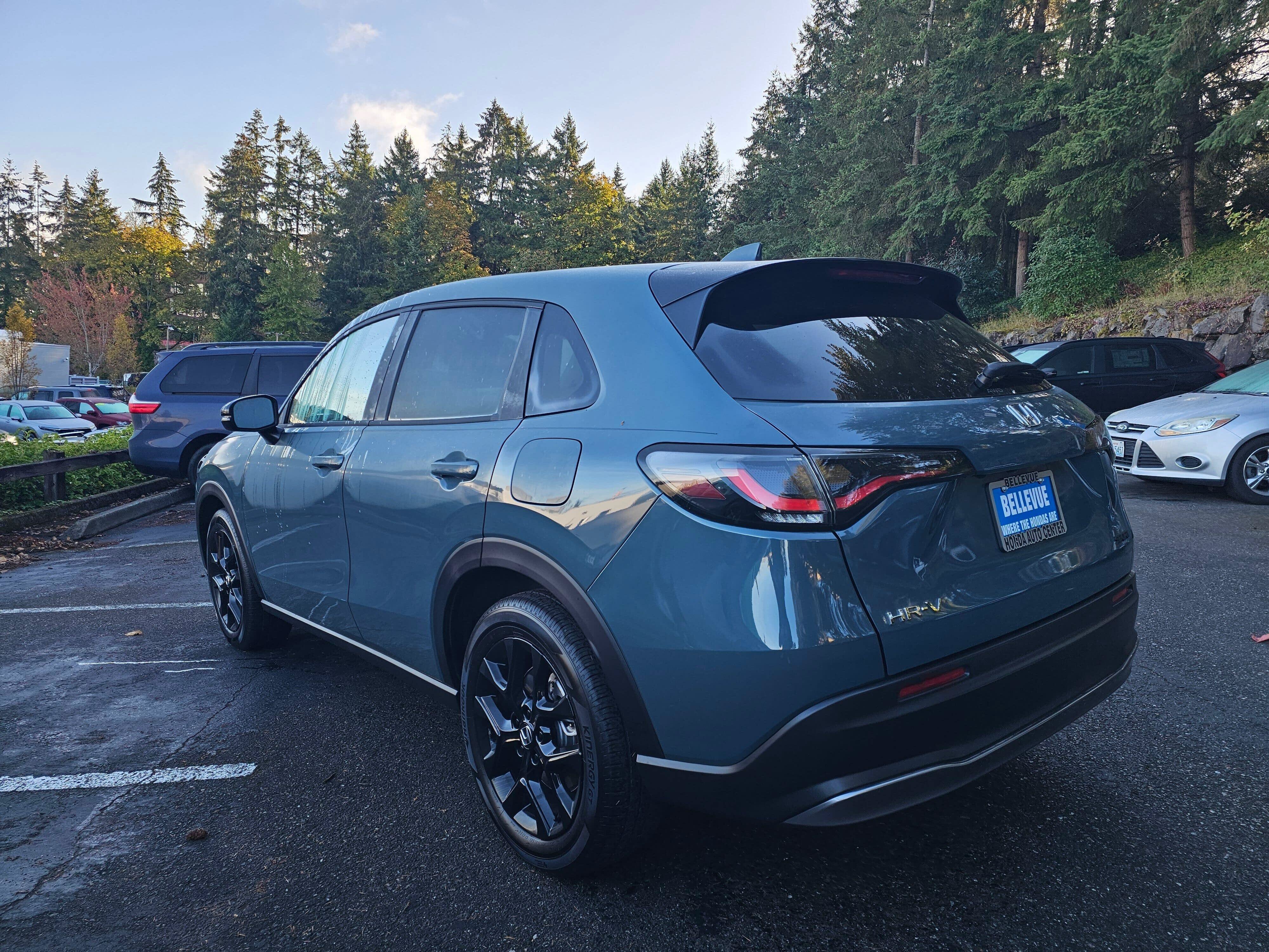 Certified 2025 Honda HR-V Sport image 5