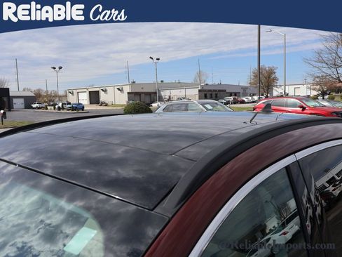 Used 2021 Ford Escape Titanium w/ Class II Trailer Tow Package image 14