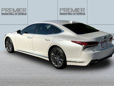 Used 2020 Lexus LS 500 w/ Accessory Package (Z2) RWD image 5