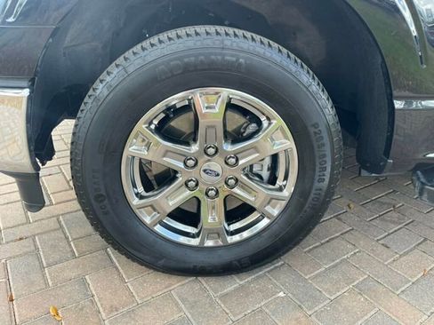 Used 2023 Ford F150 Lariat image 9