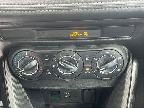 Used 2017 Toyota Yaris iA image 28