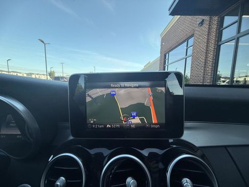 Used 2015 Mercedes-Benz C 300 Sedan image 7