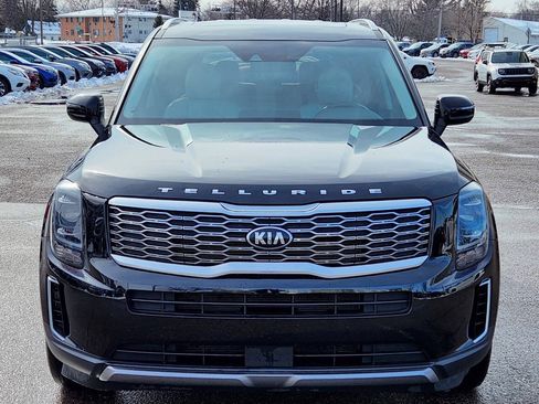 Used 2020 Kia Telluride S w/ S 8 Passenger Seating Package AWD/4WD image 4