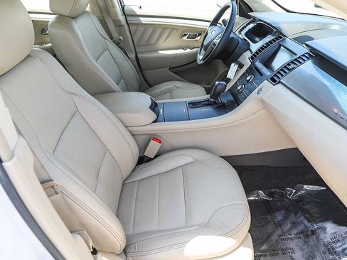Used 2013 Ford Taurus SEL FWD image 16