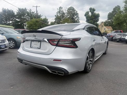Used 2020 Nissan Maxima 3.5 SV w/ Floor Mat Group FWD image 9