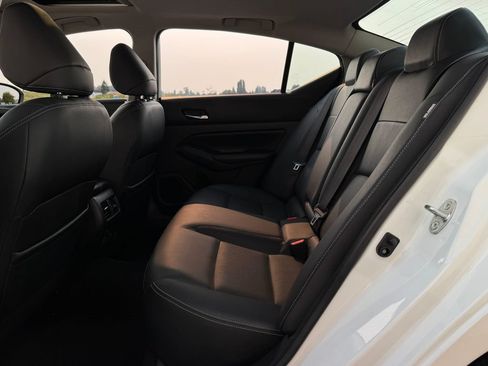 Used 2019 Nissan Altima 2.5 SL AWD/4WD image 23