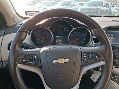 Certified 2014 Chevrolet Cruze LT image 19