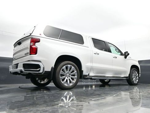 Used 2020 Chevrolet Silverado 1500 High Country AWD/4WD image 43
