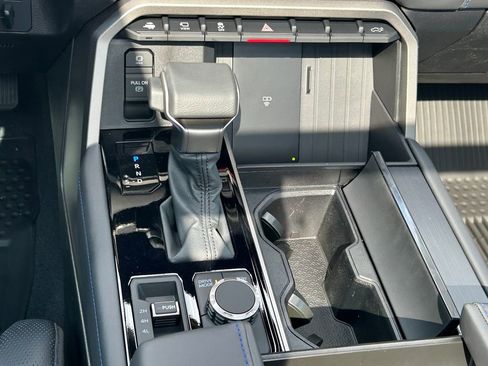 New 2026 Toyota Tundra Platinum AWD/4WD image 22