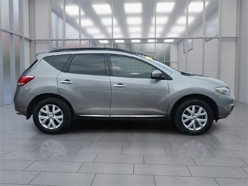 Used 2011 Nissan Murano SV image 9