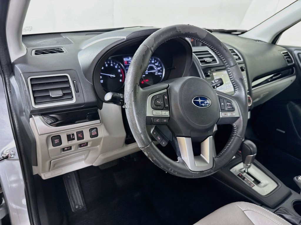 Used 2017 Subaru Forester 2.5i Limited AWD/4WD image 9