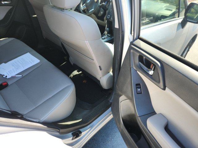 Used 2014 Subaru Forester 2.5i Limited AWD/4WD image 9