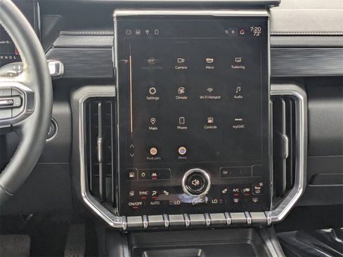 Certified 2025 GMC Acadia Elevation image 15