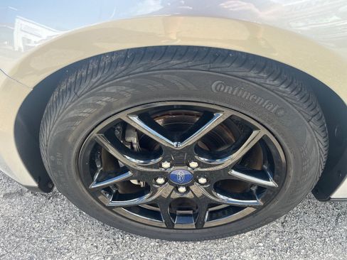 Used 2016 Ford Focus SE w/ Equipment Group 201A FWD image 12