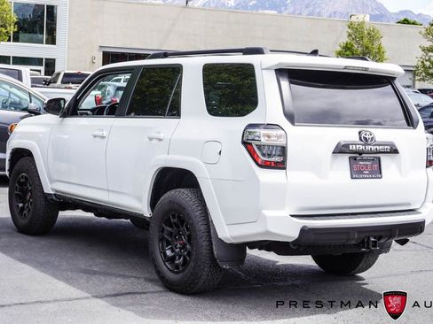 Used 2020 Toyota 4Runner TRD Off-Road Premium image 15
