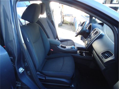 Used 2013 Nissan Leaf S w/ Charger Pkg FWD image 16