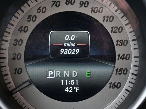 Used 2014 Mercedes-Benz C 250 Luxury image 19