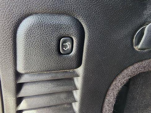 Used 2014 Jeep Grand Cherokee Limited image 16