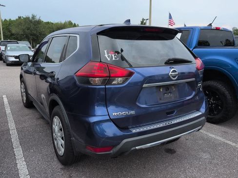 Used 2018 Nissan Rogue S FWD image 3