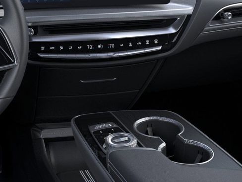 New 2025 Cadillac Lyriq Sport image 23
