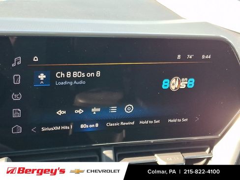 Used 2024 Chevrolet Trax LT w/ Driver Confidence Package FWD image 19