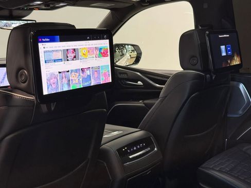 Used 2023 Cadillac Escalade V image 36