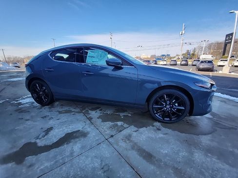 New 2026 MAZDA MAZDA3 2.5 S Premium FWD image 2