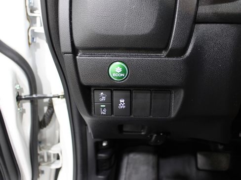 Used 2019 Honda Fit EX image 8