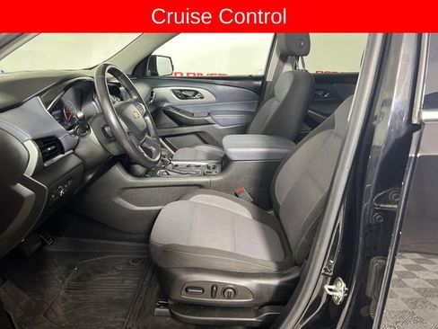Used 2021 Chevrolet Traverse LT FWD image 10
